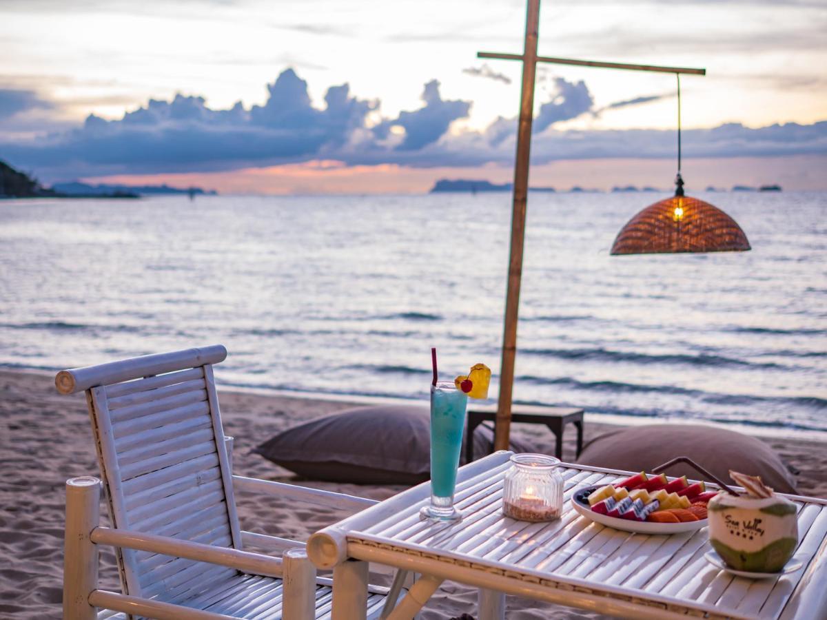 Sea Valley Resort Lipa Noi Luaran gambar